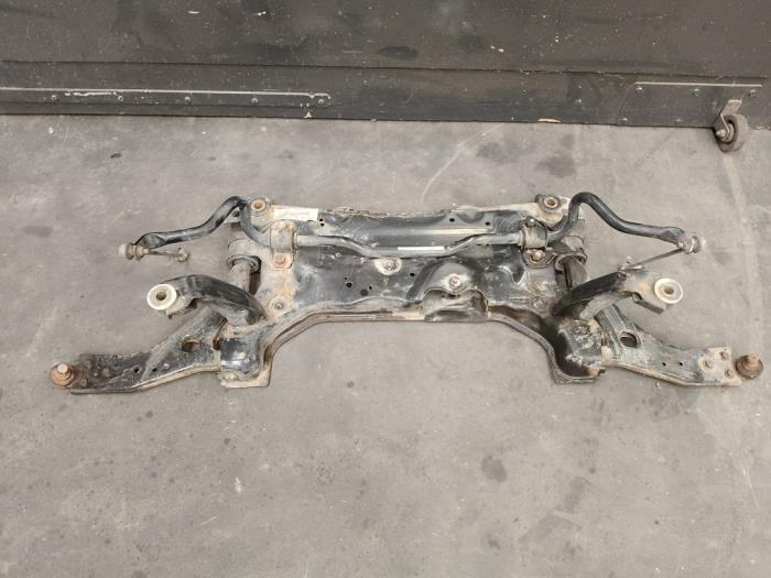 Gebruikte Subframe Ford Focus 3 Wagon 1.6 TDCi ECOnetic Prijs op aanvraag aangeboden door Autodemontage Joko B.V.