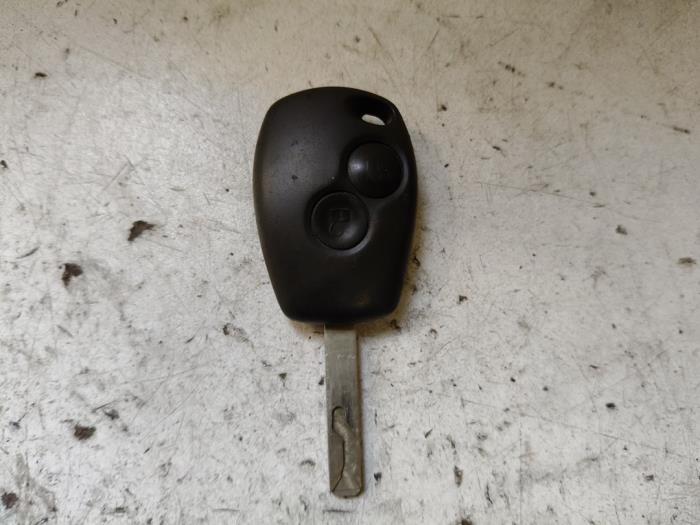 Computer Body Control van een Renault Twingo II (CN) 1.2 16V 2010