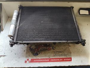 Gebruikte Radiateur Renault Twingo II (CN) 1.2 16V Prijs op aanvraag aangeboden door Autodemontage Joko B.V.