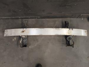 Gebruikte Bumperbalk voor Mercedes C (W203) 2.2 C-220 CDI 16V Prijs op aanvraag aangeboden door Autodemontage Joko B.V.