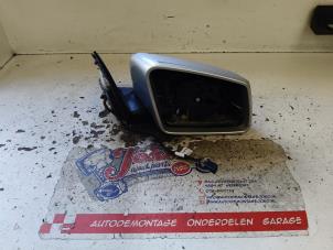 Gebruikte Buitenspiegel rechts Mercedes C Estate (S204) 2.2 C-200 CDI 16V . Prijs op aanvraag aangeboden door Autodemontage Joko B.V.