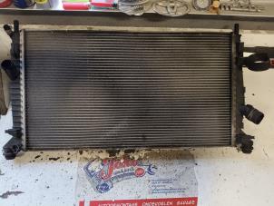 Gebruikte Radiateur Volvo C30 (EK/MK) 1.6 D 16V Prijs op aanvraag aangeboden door Autodemontage Joko B.V.