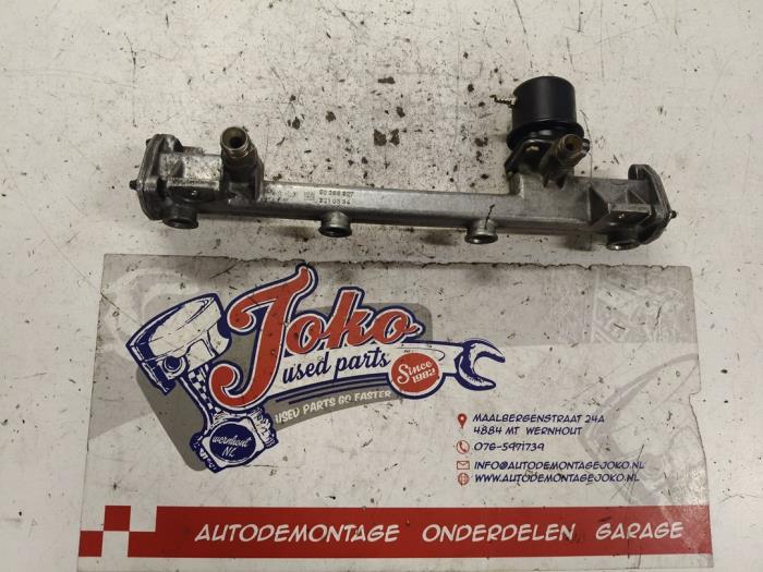 Gebruikte Galerij (Injectie) Opel Vectra A (88/89) 2000 i 16V Prijs op aanvraag aangeboden door Autodemontage Joko B.V.