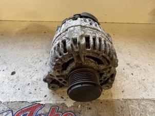 Gebruikte Dynamo Volkswagen Caddy II (9K9A) 1.9 SDI Prijs op aanvraag aangeboden door Autodemontage Joko B.V.