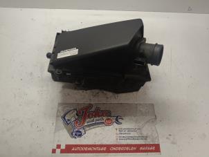 Gebruikte Luchtfilterhuis Audi TT Roadster (8N9) 1.8 20V Turbo Prijs op aanvraag aangeboden door Autodemontage Joko B.V.