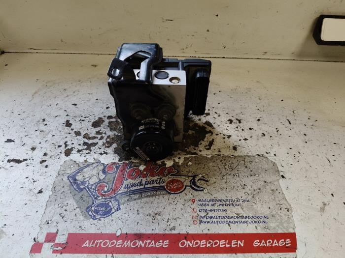Gebruikte ABS Pomp Audi TT Roadster (8N9) 1.8 20V Turbo Prijs op aanvraag aangeboden door Autodemontage Joko B.V.