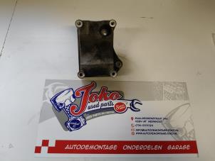 Gebruikte Aircopomp Steun Chevrolet Spark (M300) 1.0 16V Prijs op aanvraag aangeboden door Autodemontage Joko B.V.