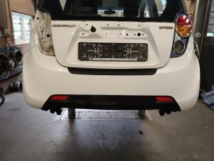 Gebruikte Achterbumper Chevrolet Spark (M300) 1.0 16V Prijs op aanvraag aangeboden door Autodemontage Joko B.V.