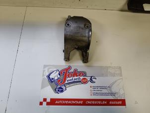 Gebruikte Motorsteun Mercedes CLA (117.3) 1.6 CLA-200 16V Prijs op aanvraag aangeboden door Autodemontage Joko B.V.