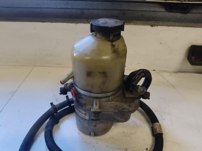 Stuurbekrachtiging Pomp van een Opel Meriva 1.3 CDTI 16V 2012