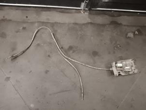 Gebruikte Handrem motor Opel Meriva 1.3 CDTI 16V Prijs op aanvraag aangeboden door Autodemontage Joko B.V.