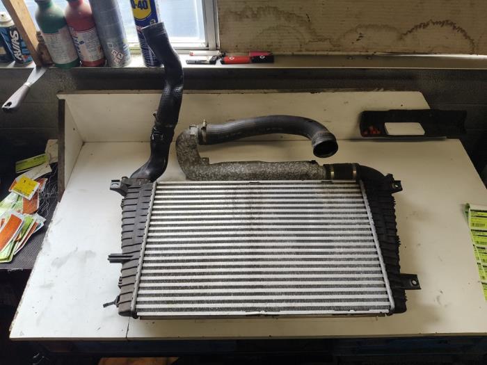 Gebruikte Intercooler Opel Zafira (M75) 1.9 CDTI Prijs op aanvraag aangeboden door Autodemontage Joko B.V.