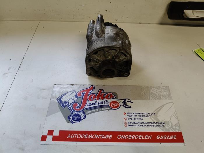 Gebruikte Dynamo Renault Espace (JK) 2.0 16V Turbo Prijs op aanvraag aangeboden door Autodemontage Joko B.V.