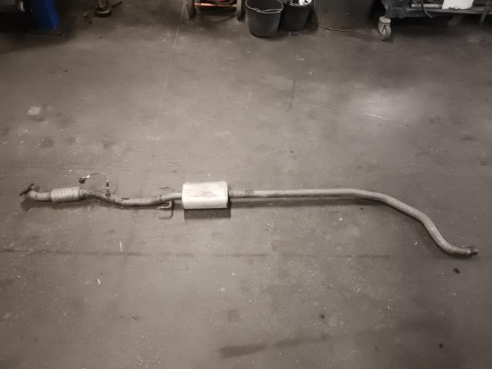 Gebruikte Uitlaat Middendemper Opel Corsa E 1.4 16V Prijs op aanvraag aangeboden door Autodemontage Joko B.V.