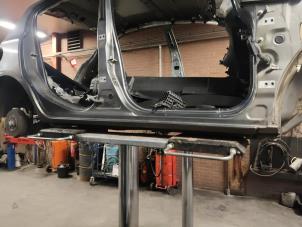 Gebruikte Dorpel rechts Opel Corsa E 1.4 16V Prijs op aanvraag aangeboden door Autodemontage Joko B.V.