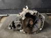 Versnellingsbak van een Fiat Grande Punto (199), 2005 1.4, Hatchback, Benzine, 1.368cc, 57kW (77pk), FWD, 350A1000, 2005-06 / 2012-10, 199AXB1; BXB1 2006