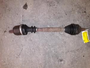 Gebruikte Homokineetas links-voor Renault Megane (BA) 1.6 16V Prijs op aanvraag aangeboden door Autodemontage Joko B.V.