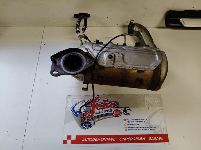 Gebruikte Roetfilter Renault Megane III Grandtour (KZ) 1.5 dCi 110 Prijs op aanvraag aangeboden door Autodemontage Joko B.V.