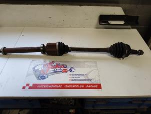 Gebruikte Aandrijfas rechts-voor Renault Megane III Grandtour (KZ) 1.5 dCi 110 Prijs op aanvraag aangeboden door Autodemontage Joko B.V.