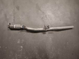 Gebruikte Uitlaat voorpijp Renault Megane III Grandtour (KZ) 1.5 dCi 110 Prijs op aanvraag aangeboden door Autodemontage Joko B.V.