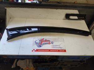 Gebruikte Afdekplaat Cabriodak Volkswagen Eos (1F7/F8) 2.0 FSI 16V Prijs op aanvraag aangeboden door Autodemontage Joko B.V.