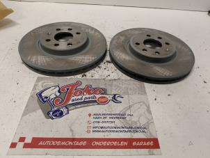 Nieuwe Remschijf voor Opel Astra H (L48) 1.6 16V Twinport Prijs op aanvraag aangeboden door Autodemontage Joko B.V.