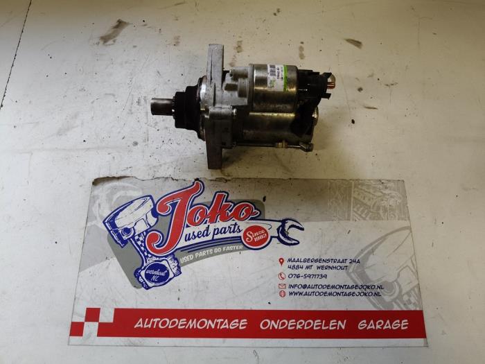 Gebruikte Startmotor Honda FR-V (BE) 1.7 16V Prijs op aanvraag aangeboden door Autodemontage Joko B.V.
