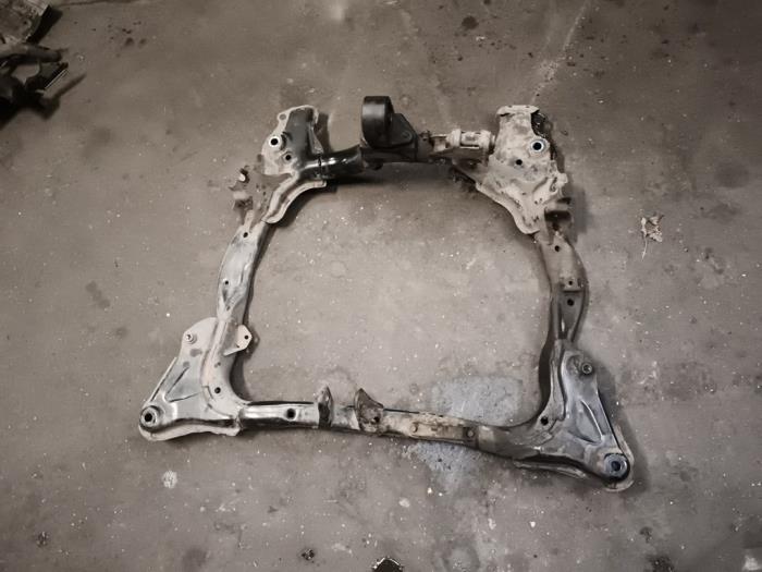Gebruikte Subframe Honda FR-V (BE) 1.7 16V Prijs op aanvraag aangeboden door Autodemontage Joko B.V.