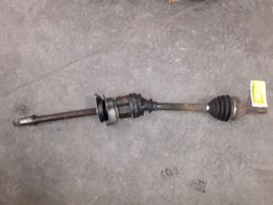 Gebruikte Cardanas rechts-voor (VWA) Ford Mondeo II 1.8i 16V E2/96 EEC Prijs op aanvraag aangeboden door Autodemontage Joko B.V.