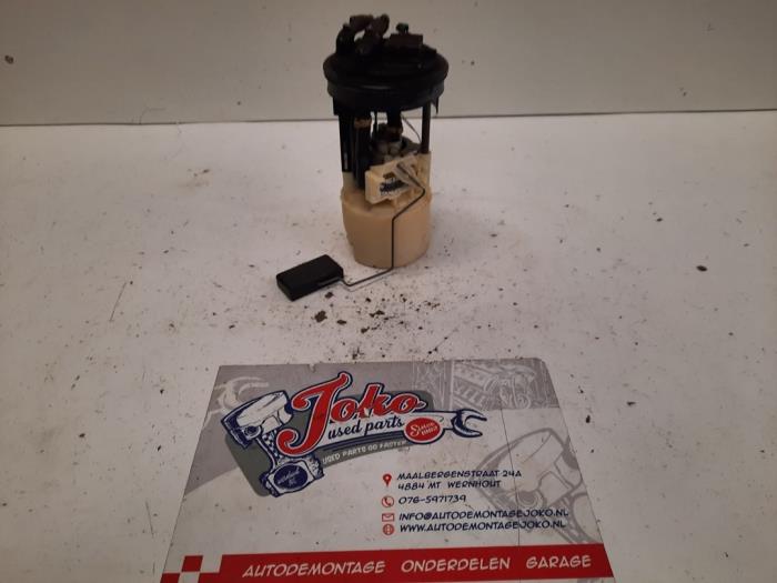 Gebruikte Brandstofpomp Elektrisch Peugeot 806 2.0 Turbo SR,ST,SV,Pullman Prijs op aanvraag aangeboden door Autodemontage Joko B.V.