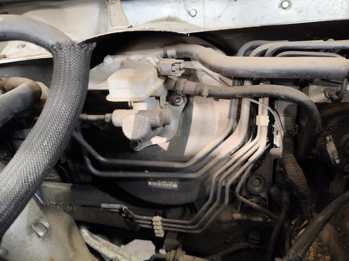 Gebruikte Rembol Mazda 5 (CR19) Prijs op aanvraag aangeboden door Autodemontage Joko B.V.