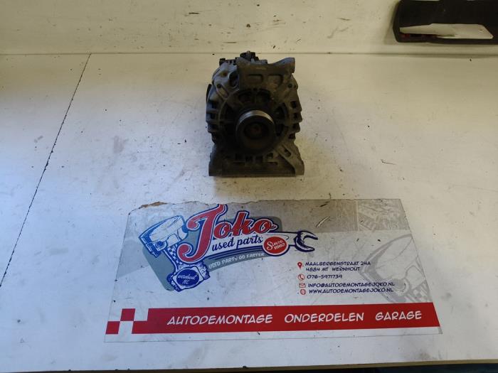 Gebruikte Dynamo Mercedes B (W245) 1.5 B-150 16V Prijs op aanvraag aangeboden door Autodemontage Joko B.V.