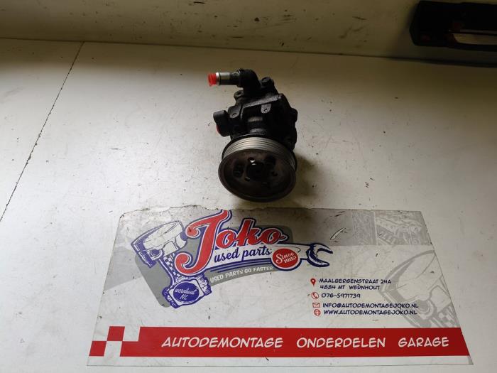 Gebruikte Servopomp Volkswagen Transporter T5 2.0 TDI DRF Prijs op aanvraag aangeboden door Autodemontage Joko B.V.