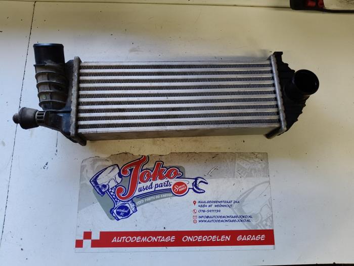 Gebruikte Intercooler Renault Kangoo Express (FW) 1.5 dCi 75 Prijs op aanvraag aangeboden door Autodemontage Joko B.V.