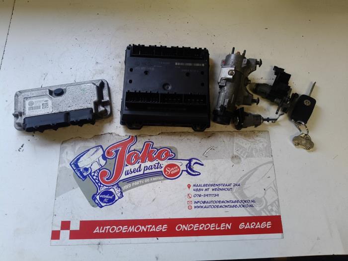 Gebruikte Computer Body Control Volkswagen Polo IV (9N1/2/3) 1.4 16V Prijs op aanvraag aangeboden door Autodemontage Joko B.V.
