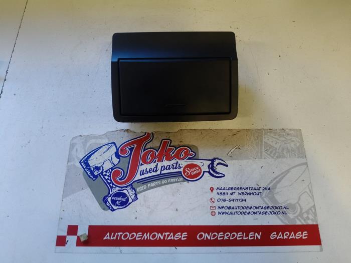 Gebruikte Display Interieur Audi A1 Sportback (8XA/8XF) 1.2 TFSI Prijs op aanvraag aangeboden door Autodemontage Joko B.V.