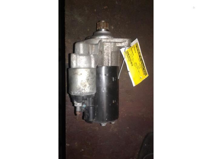 Gebruikte Startmotor Volkswagen Transporter/Caravelle T5 2.0 TDI DRF Prijs op aanvraag aangeboden door Autodemontage Joko B.V.