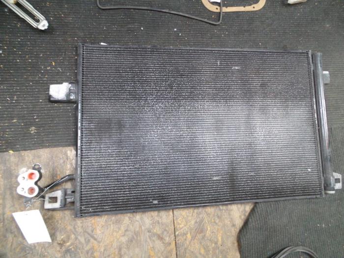 Gebruikte Airco Condensor Volkswagen Transporter/Caravelle T5 2.0 TDI DRF Prijs op aanvraag aangeboden door Autodemontage Joko B.V.