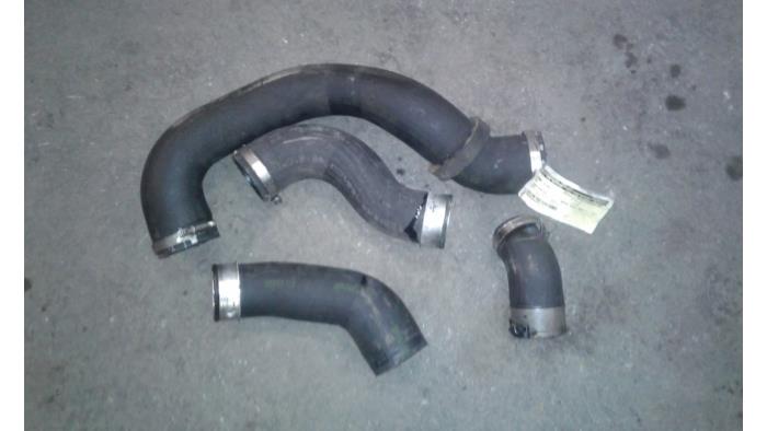 Gebruikte Turboslang Volkswagen Transporter/Caravelle T5 2.0 TDI DRF Prijs op aanvraag aangeboden door Autodemontage Joko B.V.