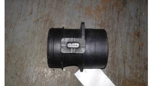 Gebruikte Luchtmassameter Volkswagen Transporter/Caravelle T5 2.0 TDI DRF Prijs op aanvraag aangeboden door Autodemontage Joko B.V.