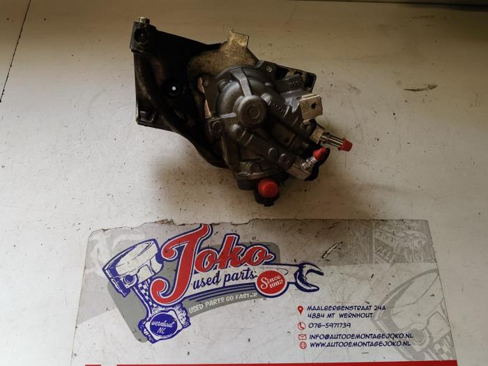 Gebruikte Brandstofpomp Mechanisch Ford Tourneo Connect/Grand Tourneo Connect 1.5 TDCi Prijs op aanvraag aangeboden door Autodemontage Joko B.V.