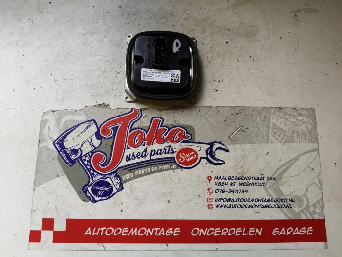 Gebruikte Xenon module Renault Kadjar (RFEH) 1.5 Blue dCi Prijs op aanvraag aangeboden door Autodemontage Joko B.V.