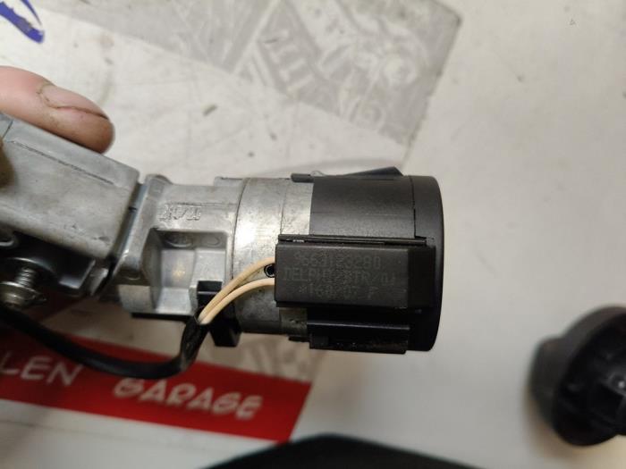 Computer Body Control van een Peugeot 307 (3A/C/D) 1.6 16V 2007