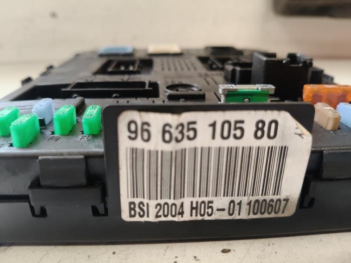 Computer Body Control van een Peugeot 307 (3A/C/D) 1.6 16V 2007