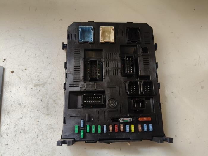 Computer Body Control van een Peugeot 307 (3A/C/D) 1.6 16V 2007