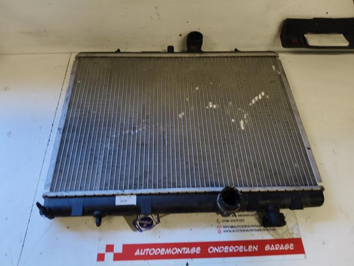 Radiateur Peugeot 407 (6D), 2004 / 2011 1.8 16V, Sedan, 4Dr, Benzine, 1.749cc, 92kW (125pk), FWD, EW7A; 6FY, 2005-08 / 2010-12, 6D (Gebruikt)