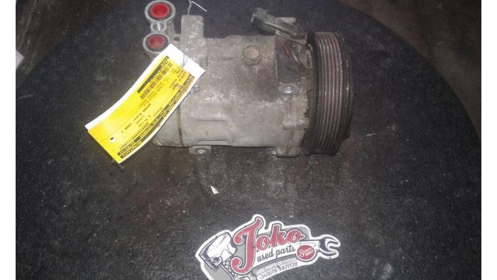 Aircopomp van een Alfa Romeo 156 (932) 1.8 Twin Spark 16V 1999