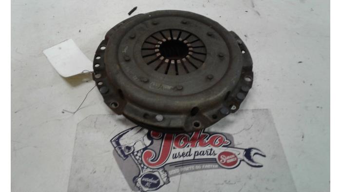 Gebruikte Koppelingsset (compleet) BMW 3 serie (E36/4) 318i Prijs op aanvraag aangeboden door Autodemontage Joko B.V.