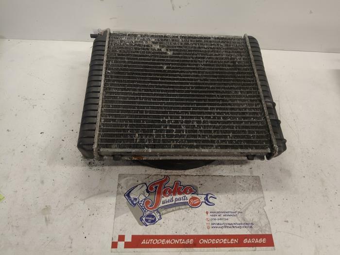 Gebruikte Radiateur Volvo 940 II 2.3i (LPT) Polar Prijs op aanvraag aangeboden door Autodemontage Joko B.V.