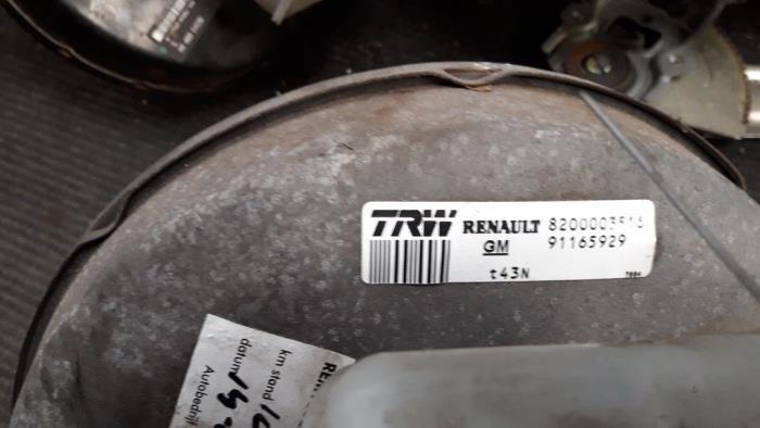 Gebruikte Rembol Opel Vivaro 1.9 DI Prijs op aanvraag aangeboden door Autodemontage Joko B.V.